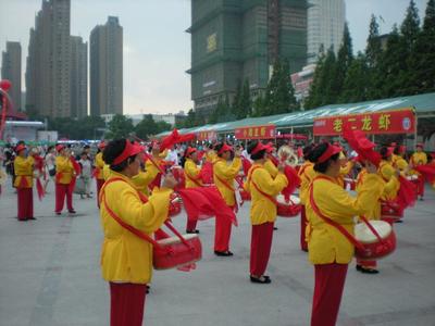 提供服务金马车合肥锣鼓、青年威风锣鼓、活动策划图片_高清图_细节图-合肥金马车文化传播工作室